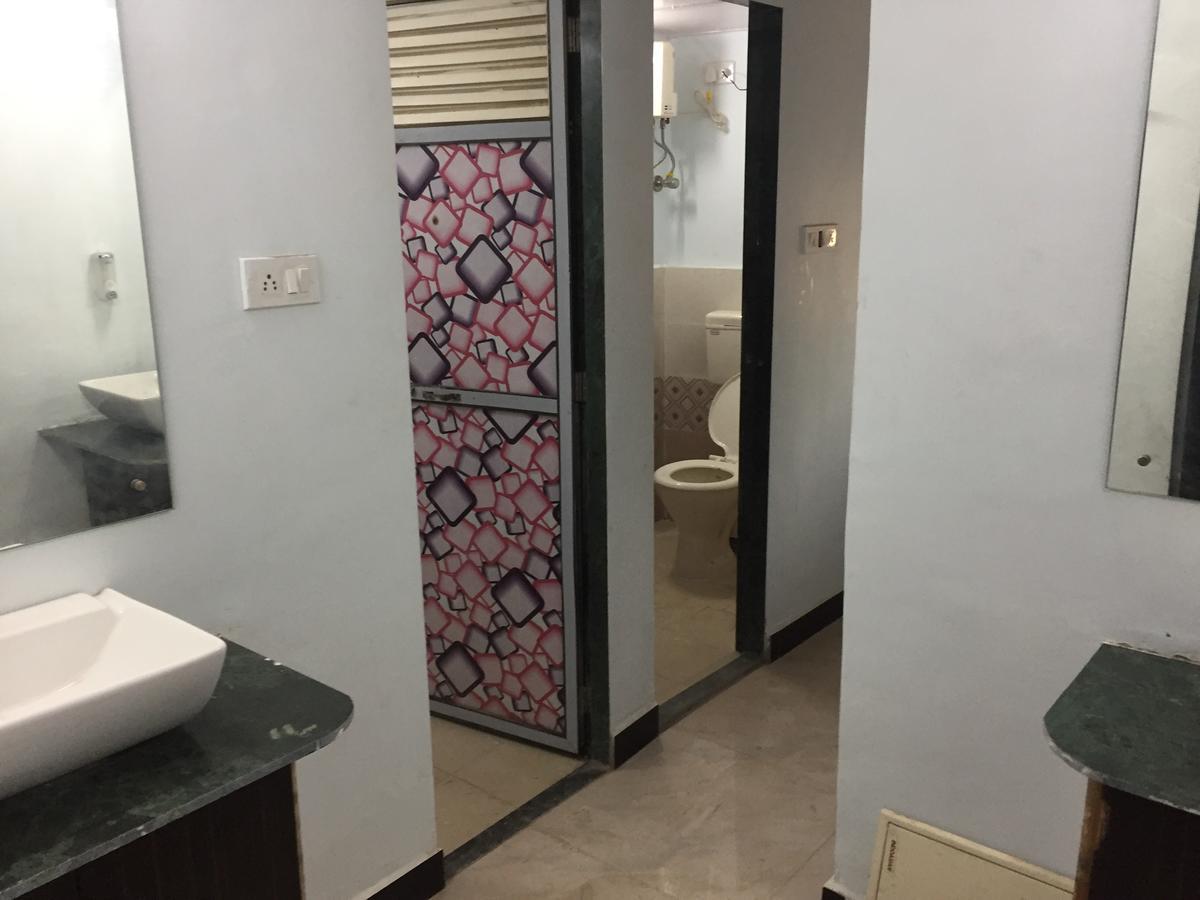 Anjali Home Мумбай Екстериор снимка