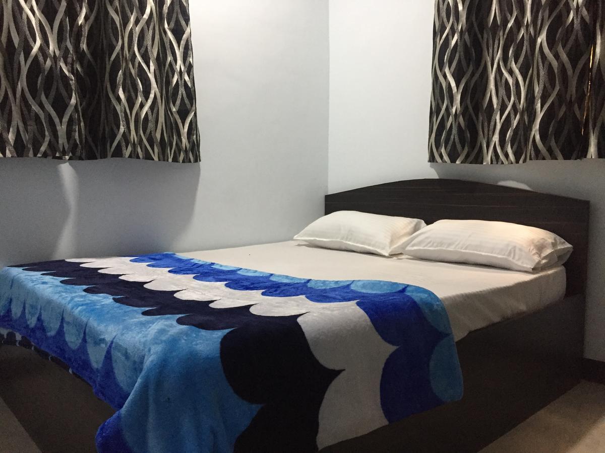 Anjali Home Мумбай Екстериор снимка
